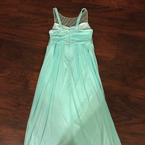 formal dress - Picture 6 of 7